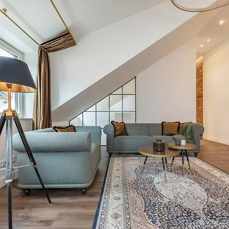 Artsy Exclusive Old Town Gallery Walk Vilnius