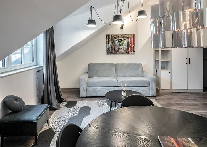 Artsy Exclusive Old Town Gallery Walk Apartamento *